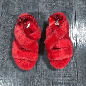 Koolaburra by UGG Women's Fuzz-Ee slipper/sandal hybrid Size 8